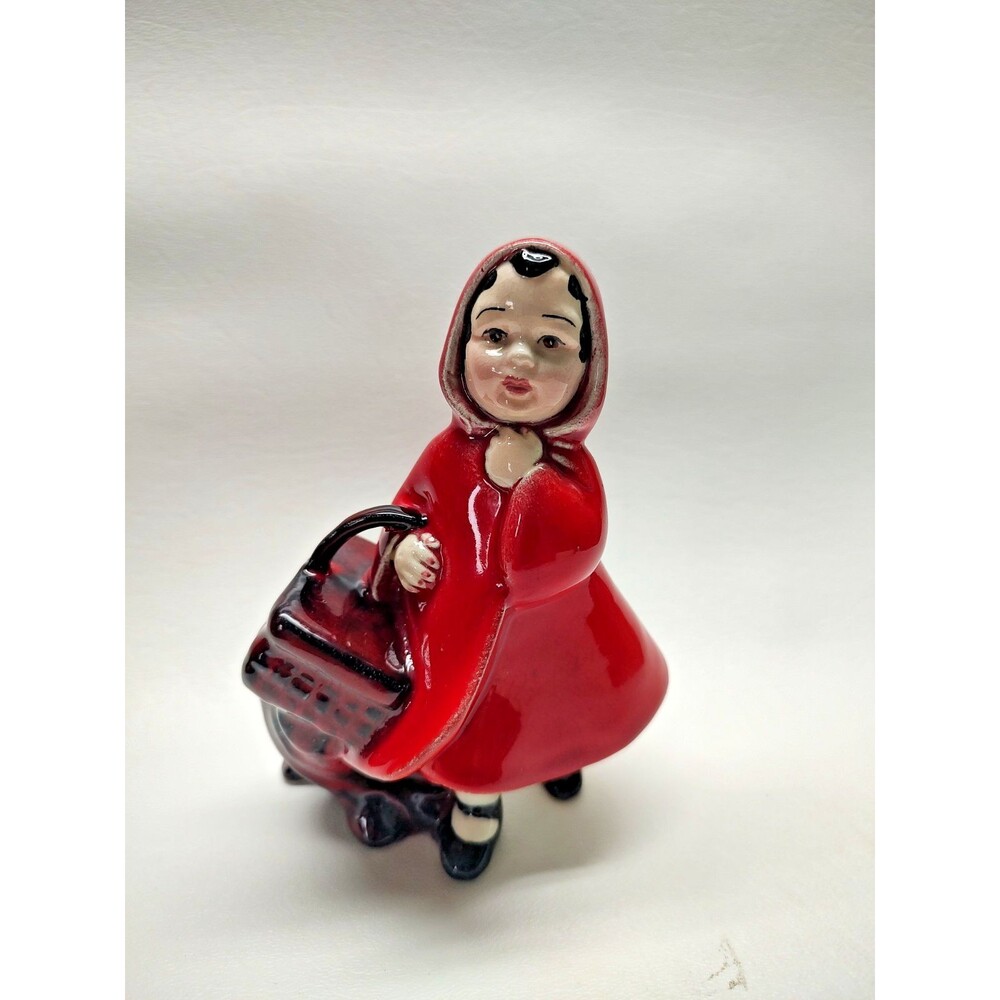 Vintage Rare Little Red Riding Hood Figurine Nursery Made In USA Pottery 5-1/4"